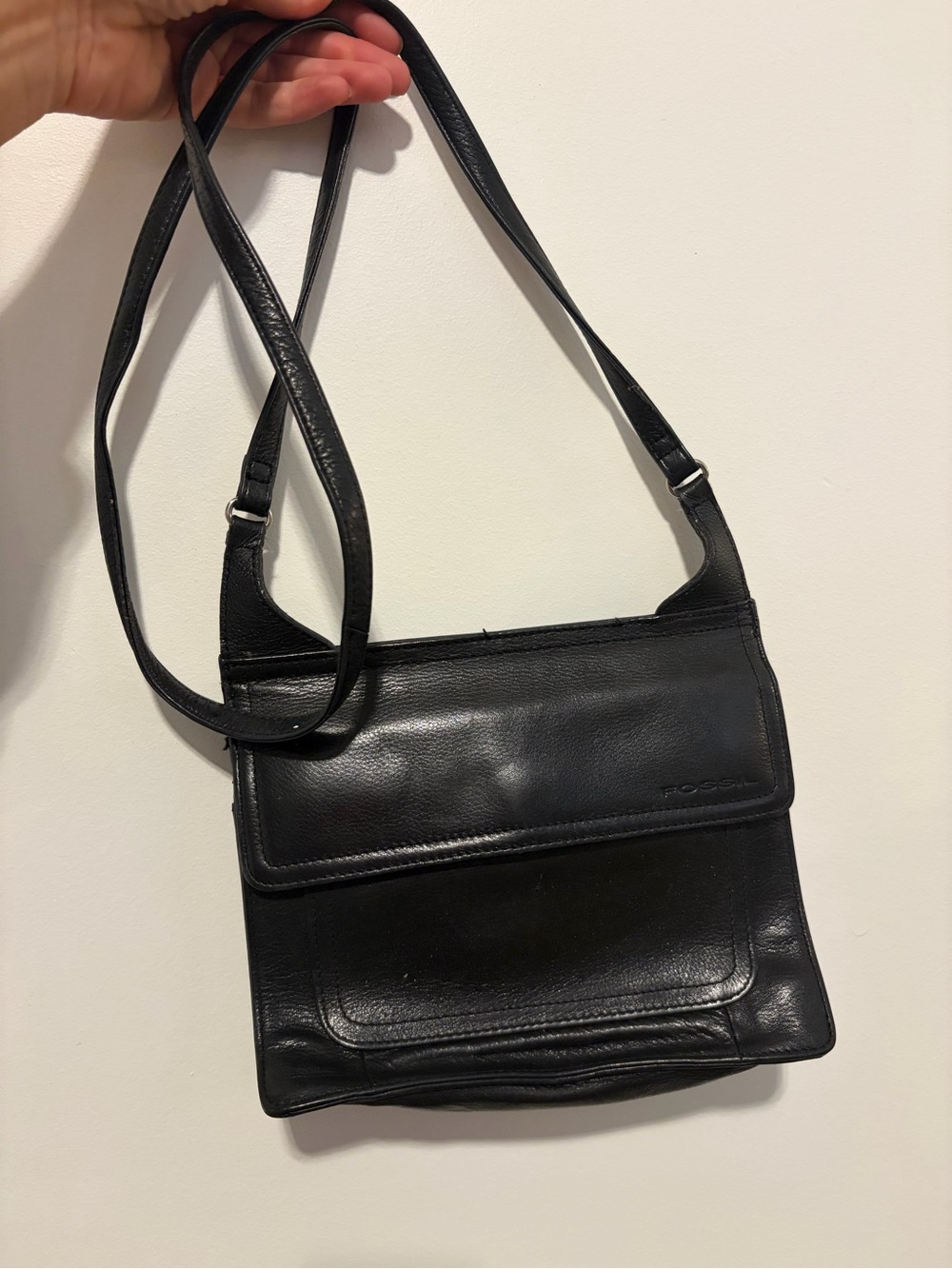 Vintage Fossil Black Leather Flap Crossbody Bag